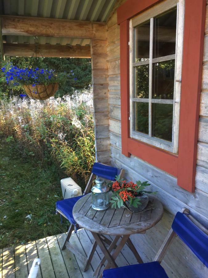 Cabin On Husky Farm Hotel Stromsund Exterior photo